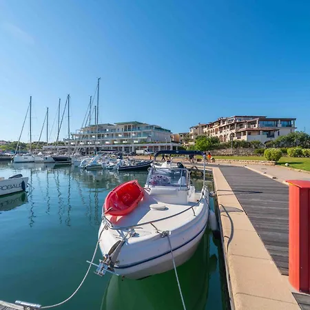 Semesterbostad Pooly By Domusaway